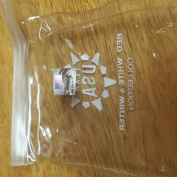 Team USA Olympic mittens. Fleece lined - Picture 4 of 5